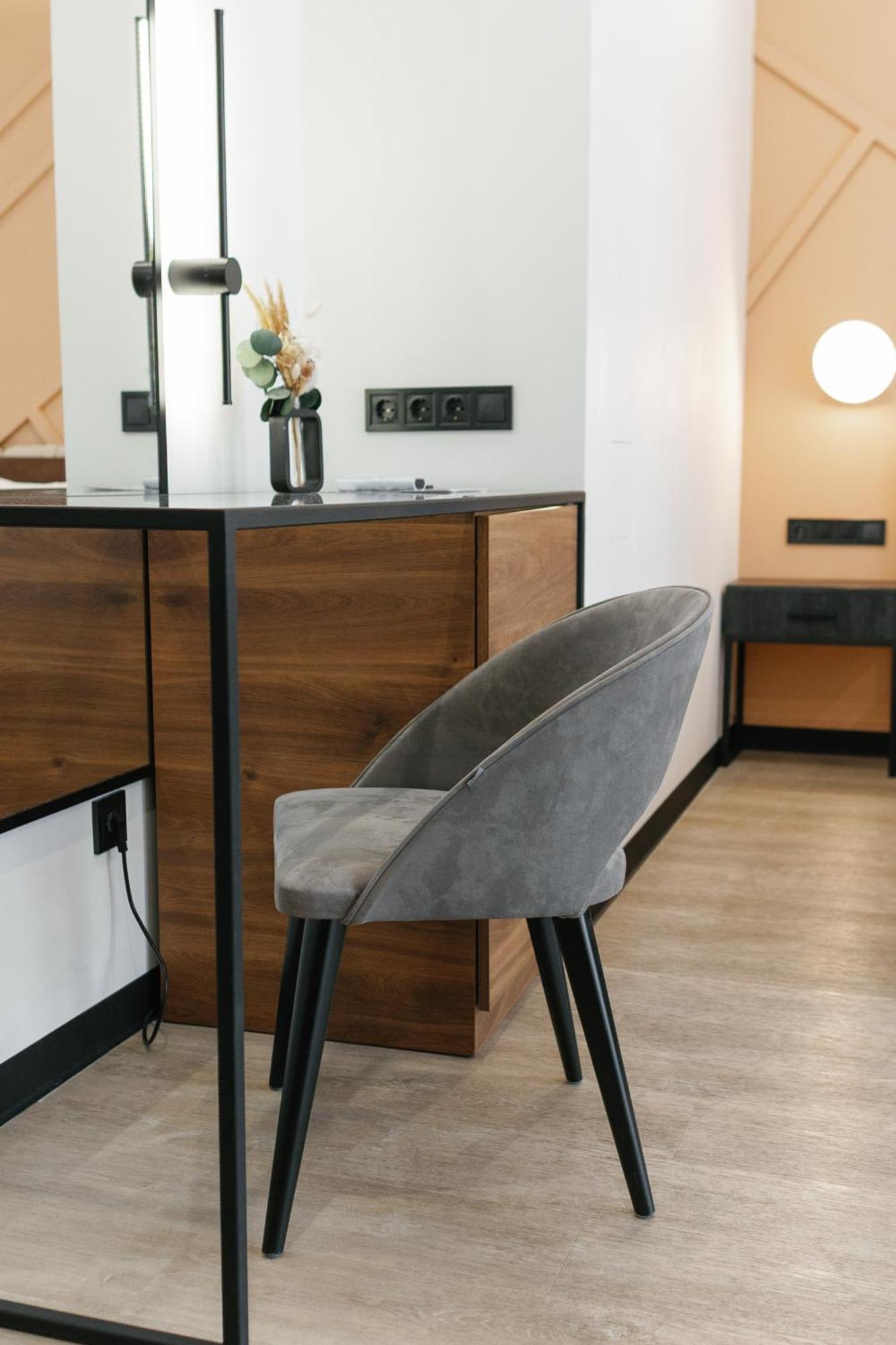 Select Hotel Львів Екстер'єр фото